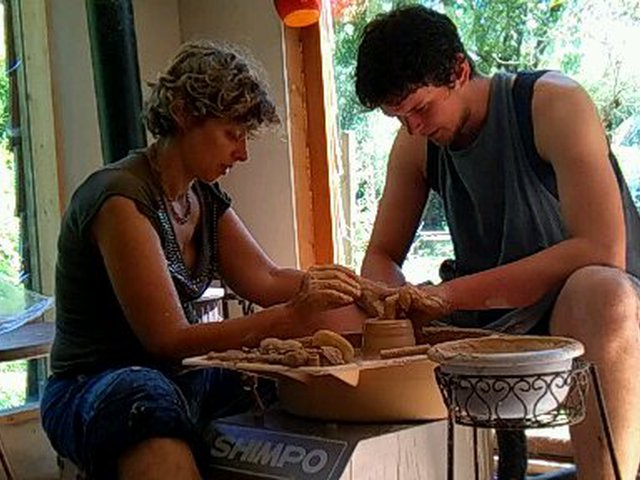 Pottery making workshop at La Combe